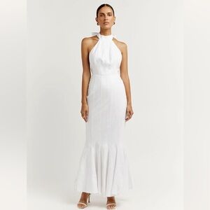 Dissh aisle white linen dress